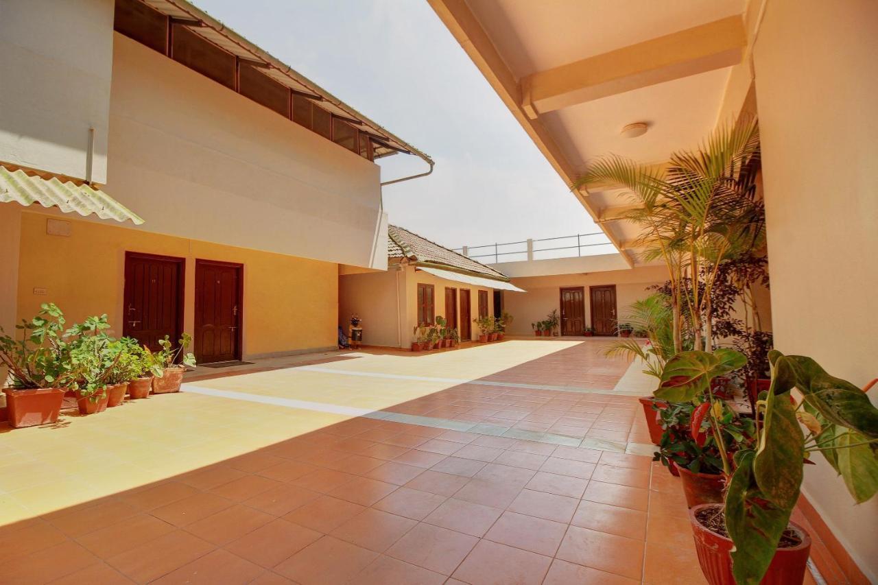 Oyo 17387 Hilldale Resorts Madikeri Esterno foto